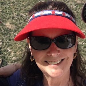 Meet your Posher, Lynn